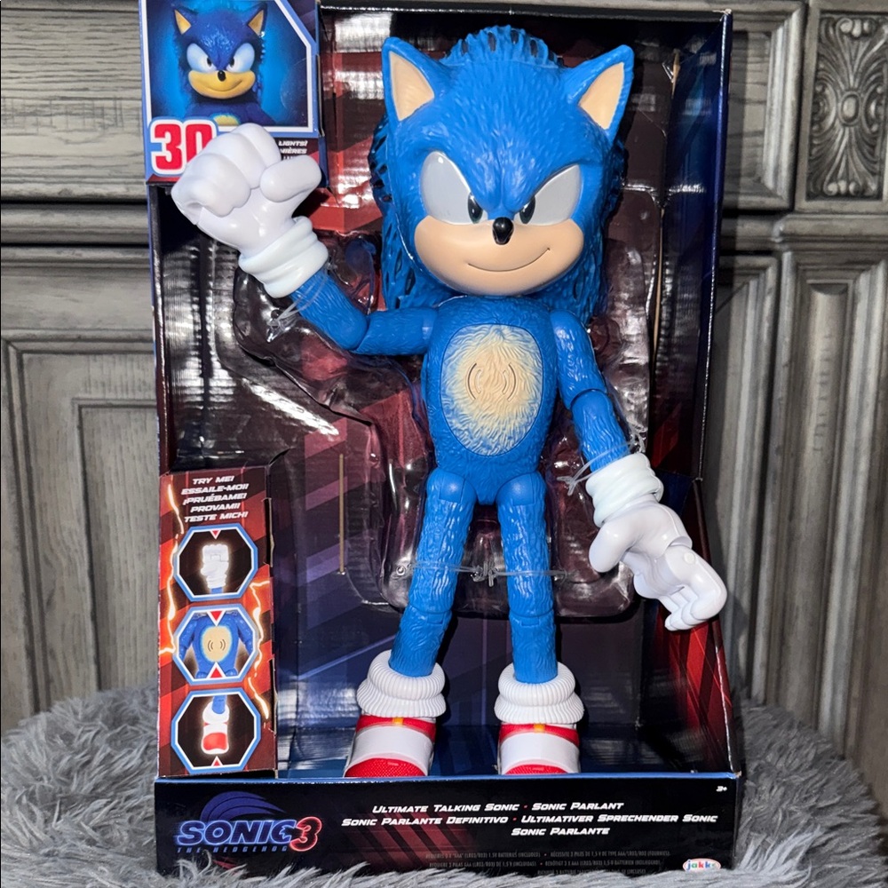 Sonic the Hedgehog Blue Action Figure